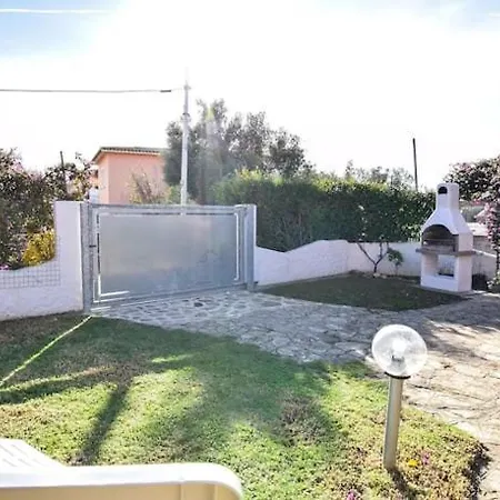 Casa Mambo * سان تيودورو